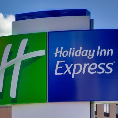 Holiday Inn Express Holly Springs - Raleigh Area By Ihg 外观 照片