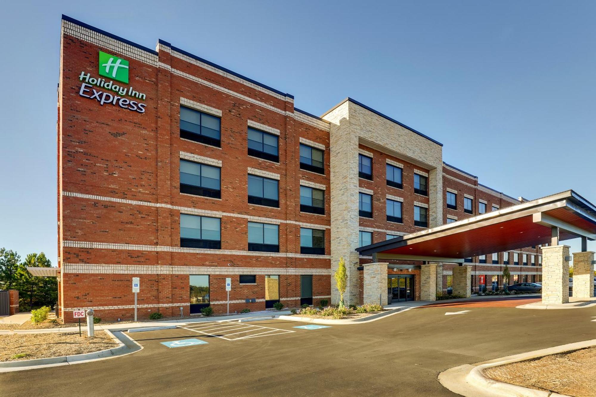 Holiday Inn Express Holly Springs - Raleigh Area By Ihg 外观 照片