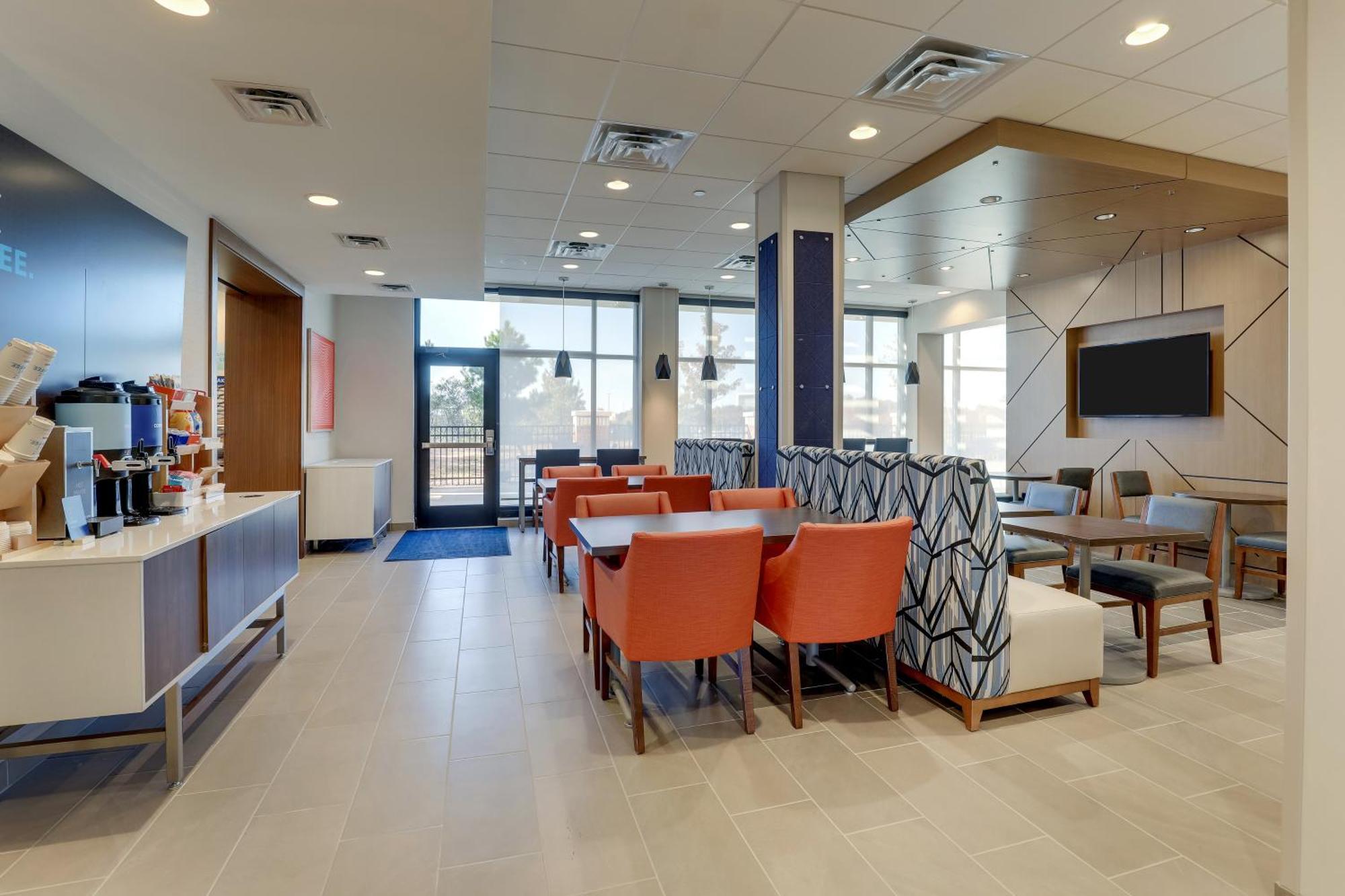 Holiday Inn Express Holly Springs - Raleigh Area By Ihg 外观 照片